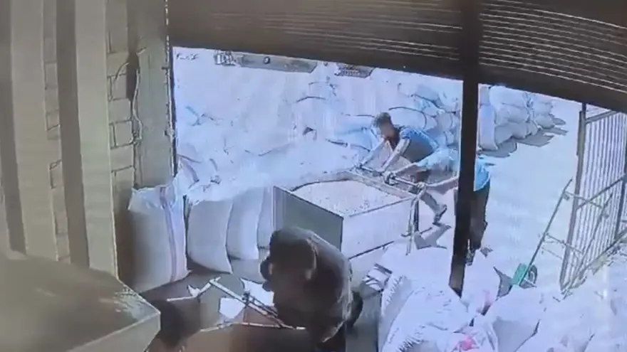 Önce çalışanını sonra eşini tüfekle katletti 2