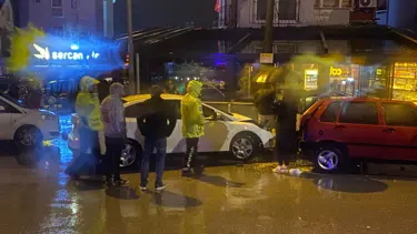 Bartın'da alkollü sürücü dehşeti: Park halindeki 6 araca çarparak durabildi