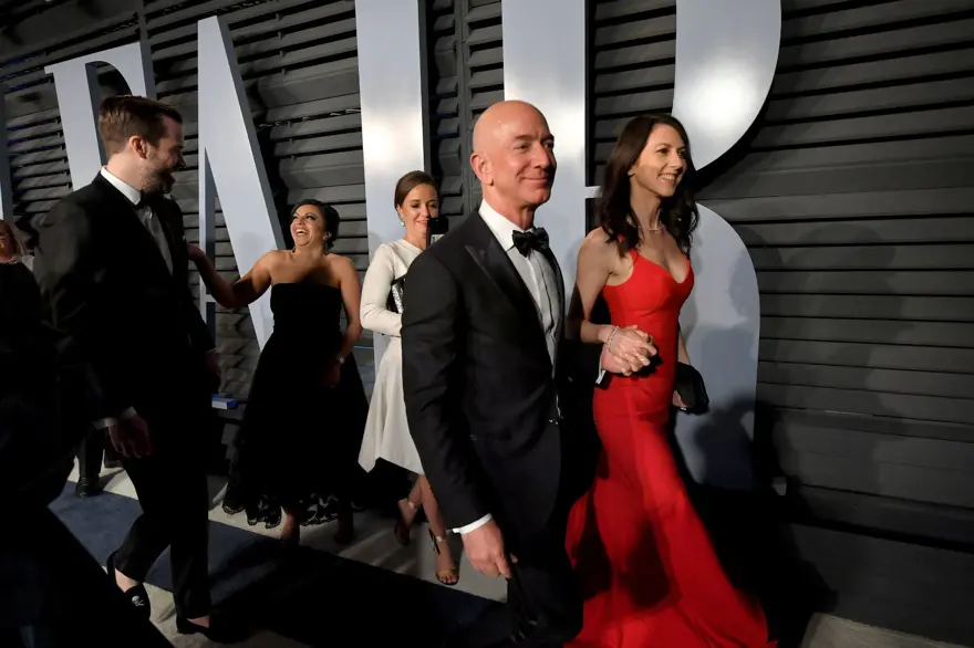 Jeff Bezos ile Mackenzie Bezos'un boşanma nedeni Lauren Sanchez mi? (Yasak aşk iddiası) 