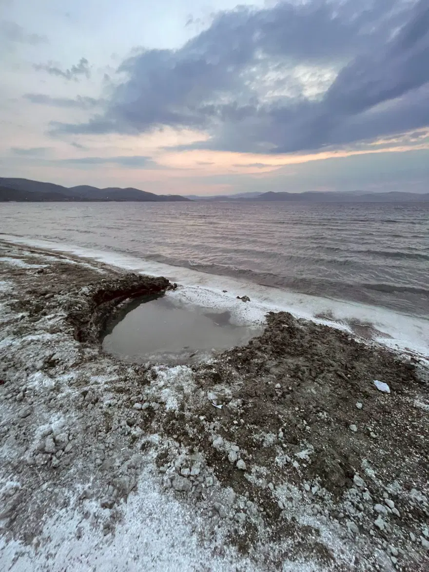 Salda Gölü can çekişiyor: 3 ayda 20 metre çekildi 