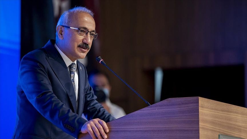 Bakan Elvan'dan enflasyon ve döviz kuru mesajı