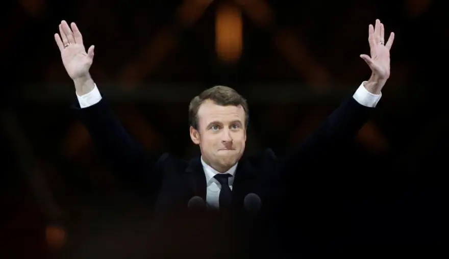 Fransa'nın yeni Cumhurbaşkanı Macron oldu (Emmanuel Macron kimdir?) 12 Fransa'nın yeni Cumhurbaşkanı Macron oldu (Emmanuel Macron kimdir?) 12