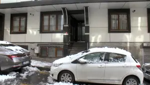 İstanbul'da ev sahibi apartman boşluğuna düştü