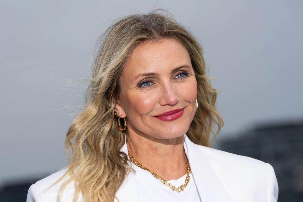 Pussy panties fotosurati Berkovaning gulsizlanishi haqidagi onlayn pornosini tomosha qiling