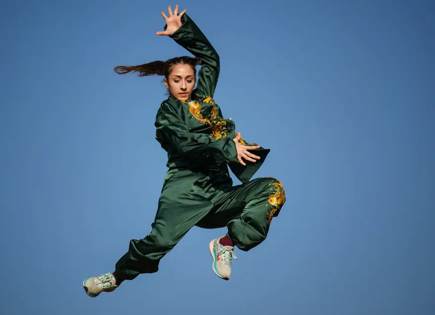 Pes etmedi, parklarda idman yaptı: Dünya üçüncülüğü aldı! 1 Pes etmedi, parklarda idman yaptı: Dünya üçüncülüğü aldı! 1