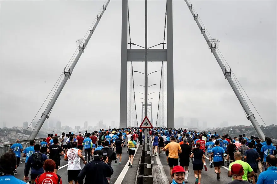İstanbul Maratonu'ndan renkli görüntüler 13