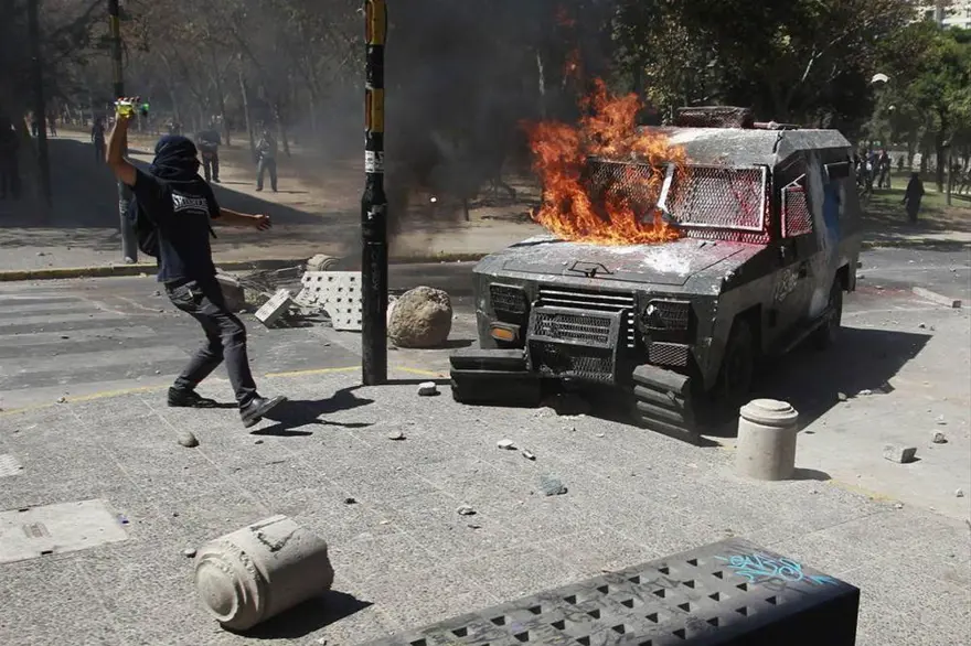 Öğrenciler yine sokakta 22