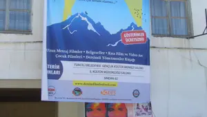 Sinema 'Dört dağın içine' geri döndü