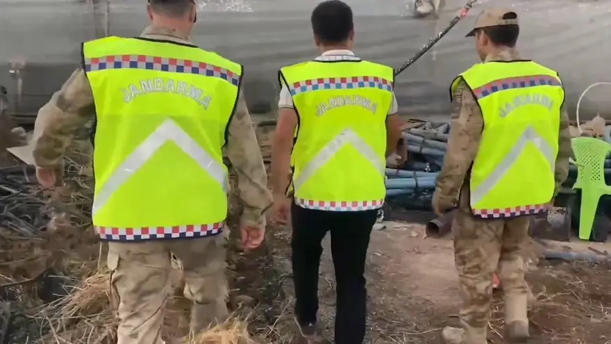 1500 yıllık mozaik, kaçakçılara satılmadan ele geçirildi 5