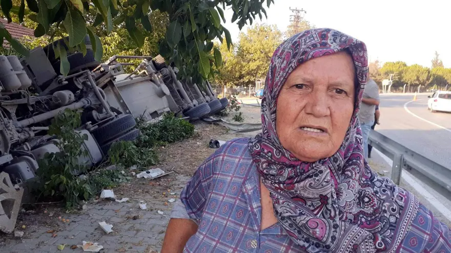 Evlerine tanker çarptı! Deprem sandılar, "Camlar, çerçeveler yerinden oynadı" 