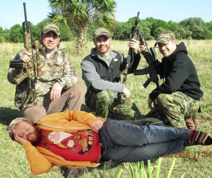 İşyerinde uyuduğuna pişman ettiler 6