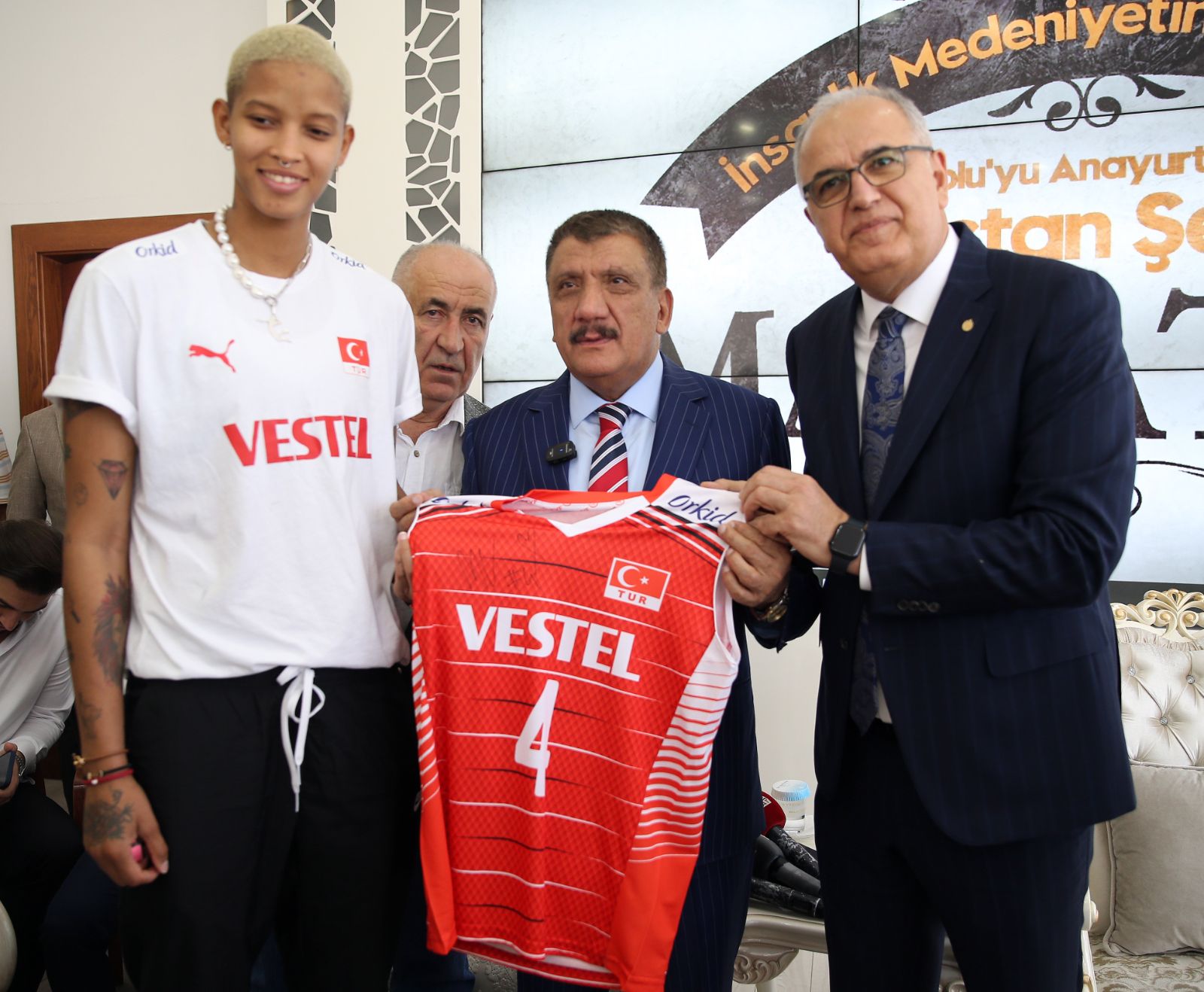A Milli Kadın Voleybol Takımı'nın yıldızı Melissa Vargas Malatya'da: Memleketine hoş geldin