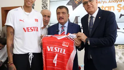 A Milli Kadın Voleybol Takımı'nın yıldızı Melissa Vargas Malatya'da: Memleketine hoş geldin