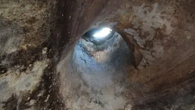 Trabzon’da alt yapı çalışması sırasında bulunan su sarnıcı Osmanlı dönemine ait çıktı