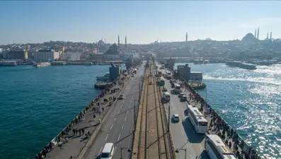 Galata ve Atatürk (Unkapanı) köprüleri çalışma nedeniyle trafiğe kapatıldı