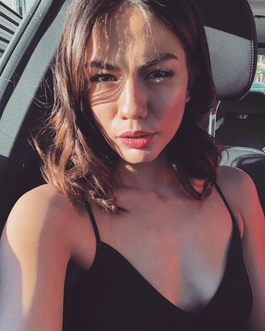 Erkenci Kuş'un yıldızı Demet Özdemir'in hayalindeki oyuncular 4 Erkenci Kuş'un yıldızı Demet Özdemir'in hayalindeki oyuncular 4