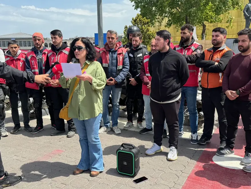 BAĞDAT CADDESİ'NDEN KADIKÖY RIHTIM'A ADALET KONVOYU 3 BAĞDAT CADDESİ'NDEN KADIKÖY RIHTIM'A ADALET KONVOYU 3