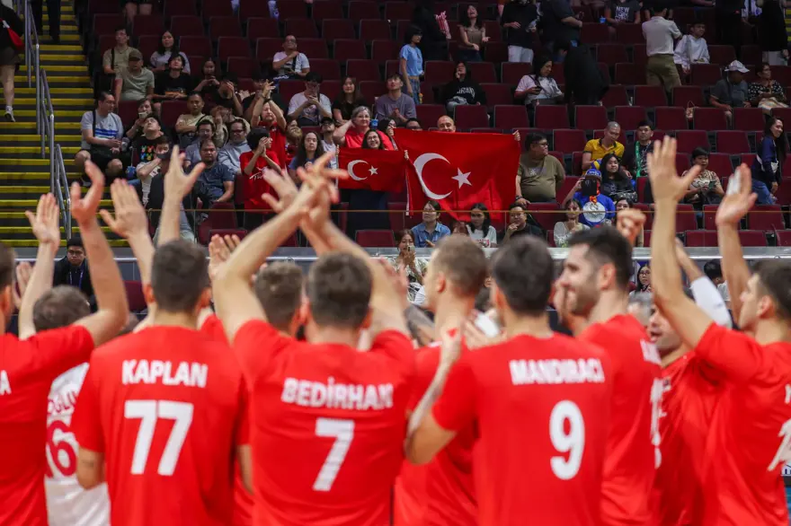 Filenin Efeleri çeyrek finalde! Türkiye - Polonya voleybol çeyrek final maçı ne zaman, hangi kanalda? 2