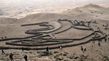 Kapadokya'ya uzaydan görülebilen heykeller