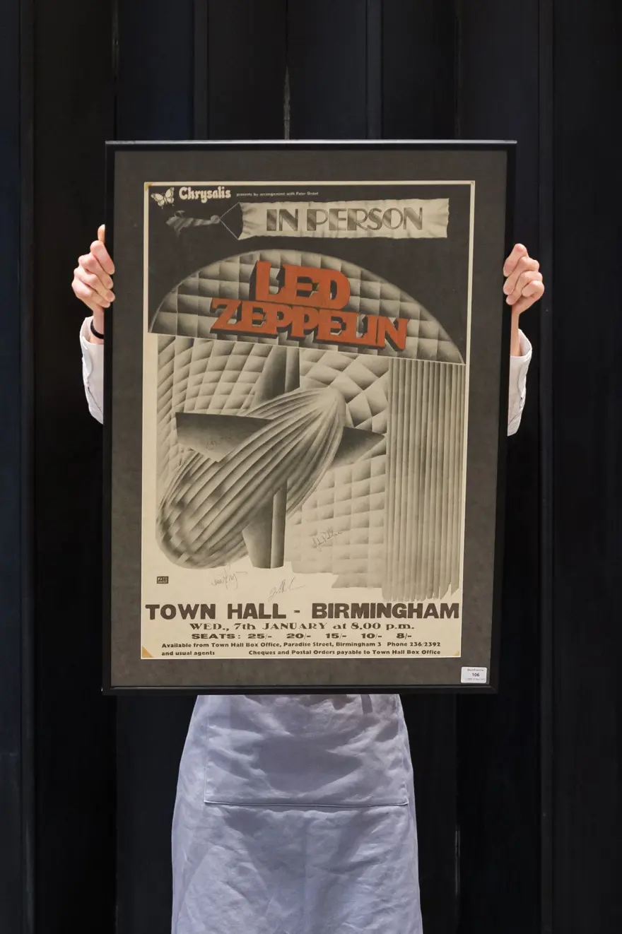 Ünlülerin eşyaları Londra'daki Bonhams Müzaye Evi'nde açık artırmada 2 Ünlülerin eşyaları Londra'daki Bonhams Müzaye Evi'nde açık artırmada 2