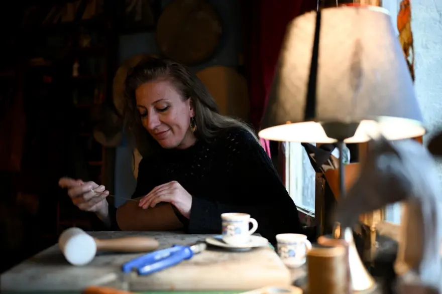 Kovulmasıyla hikayesi başladı: Türkiye'nin sayılı kadın ustalarından biri oldu 