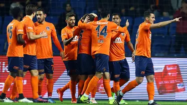 Medipol Başakşehir'de hedef yarı final