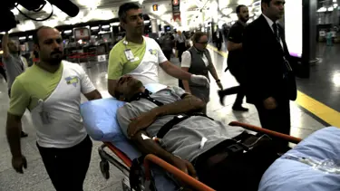 Atatürk Havalimanı apronuna yıldırım düştü: 2 yaralı