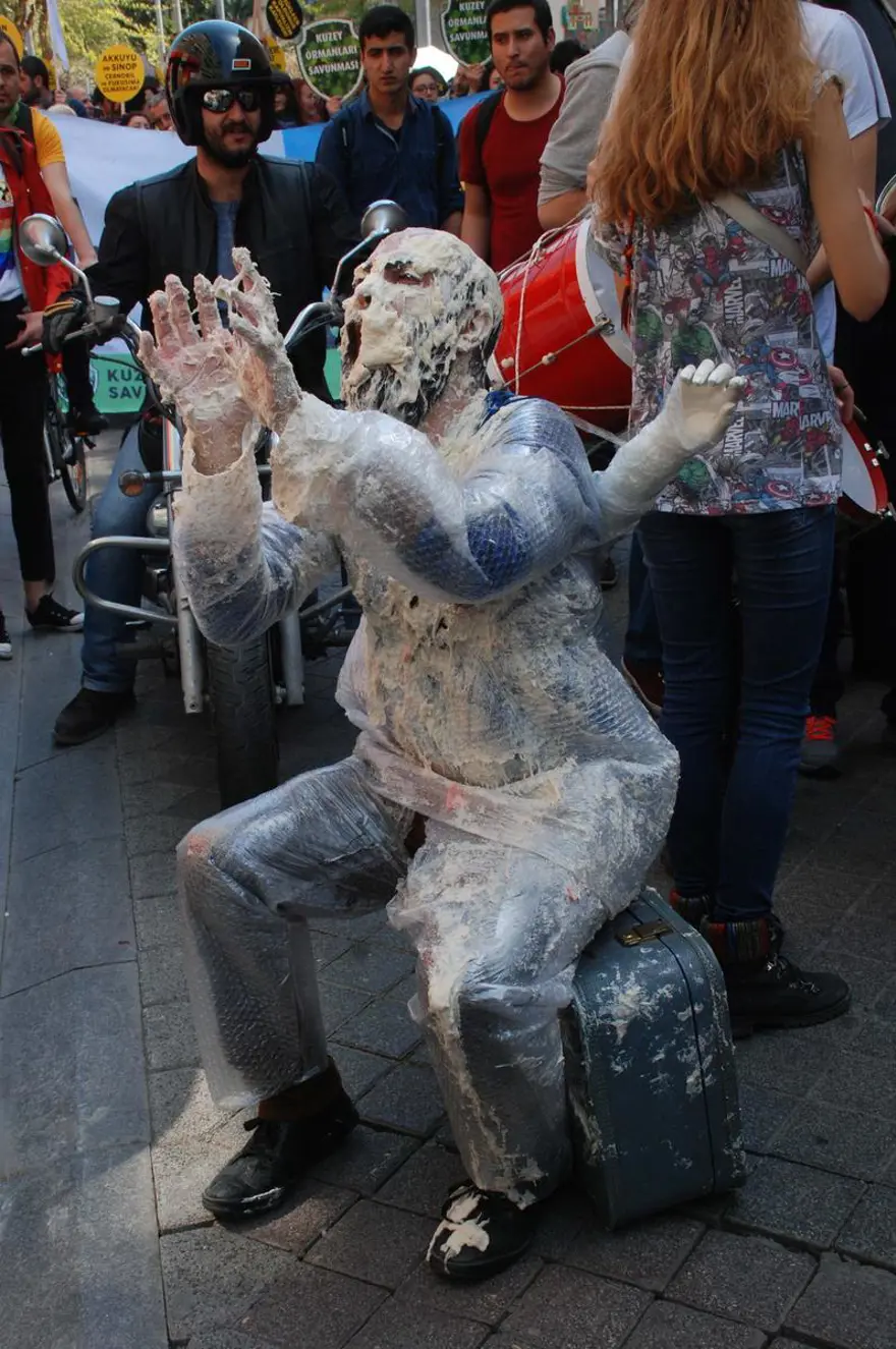 Kadıköy'de nükleer karşıtı eylem 6