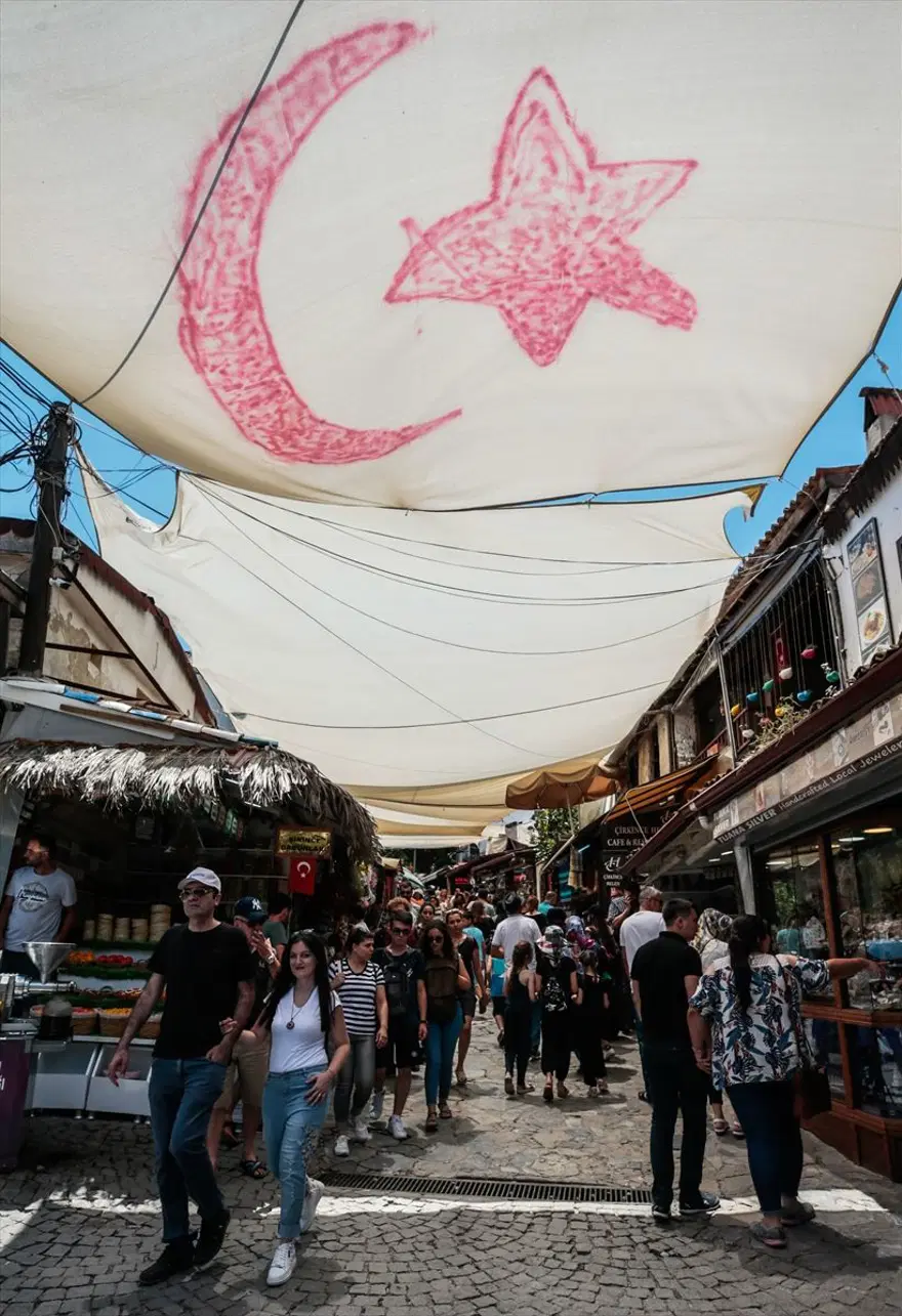 'Kıyamet köyü' Şirince şöhretinin zirvesinde 17 'Kıyamet köyü' Şirince şöhretinin zirvesinde 17