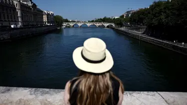 102 yıl sonra bir ilk: Seine Nehri'nde tekrar yüzülebilecek
