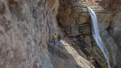 Gezginlerin rotası Tunceli Çırtan Şelalesi