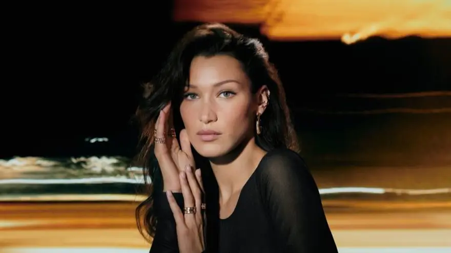Bella Hadid mücevher markasının yüzü oldu 2