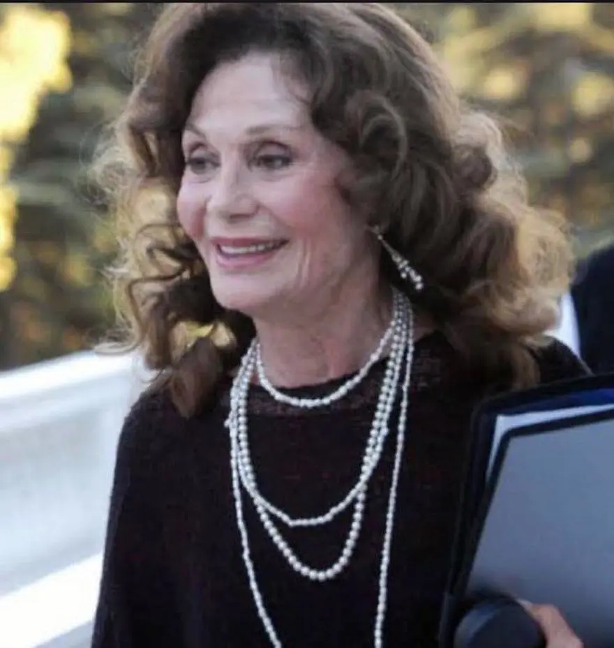 Sanatçı dostlarından Yıldız Kenter paylaşımları 8