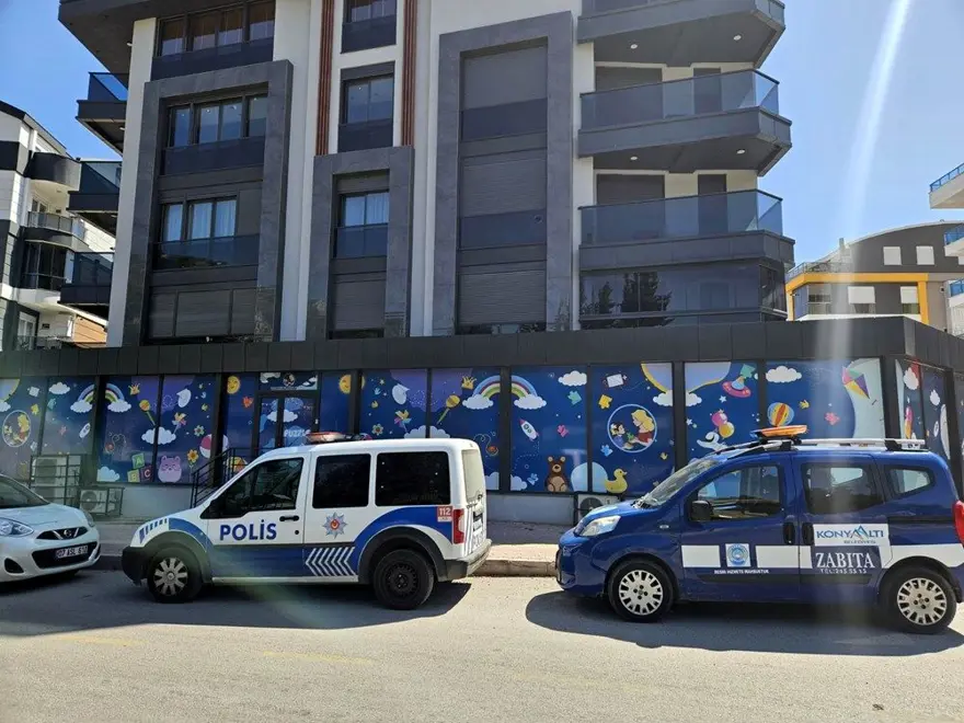 Antalya’daki kaçak Rus okulları için yeni karar: Taahhütverdiler, mühürleri söküldü 4 Antalya’daki kaçak Rus okulları için yeni karar: Taahhütverdiler, mühürleri söküldü 4