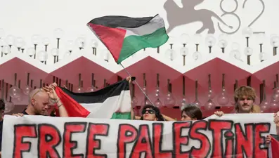 Venedik Film Festivali'ne saatler kala İsrail protestoları başladı