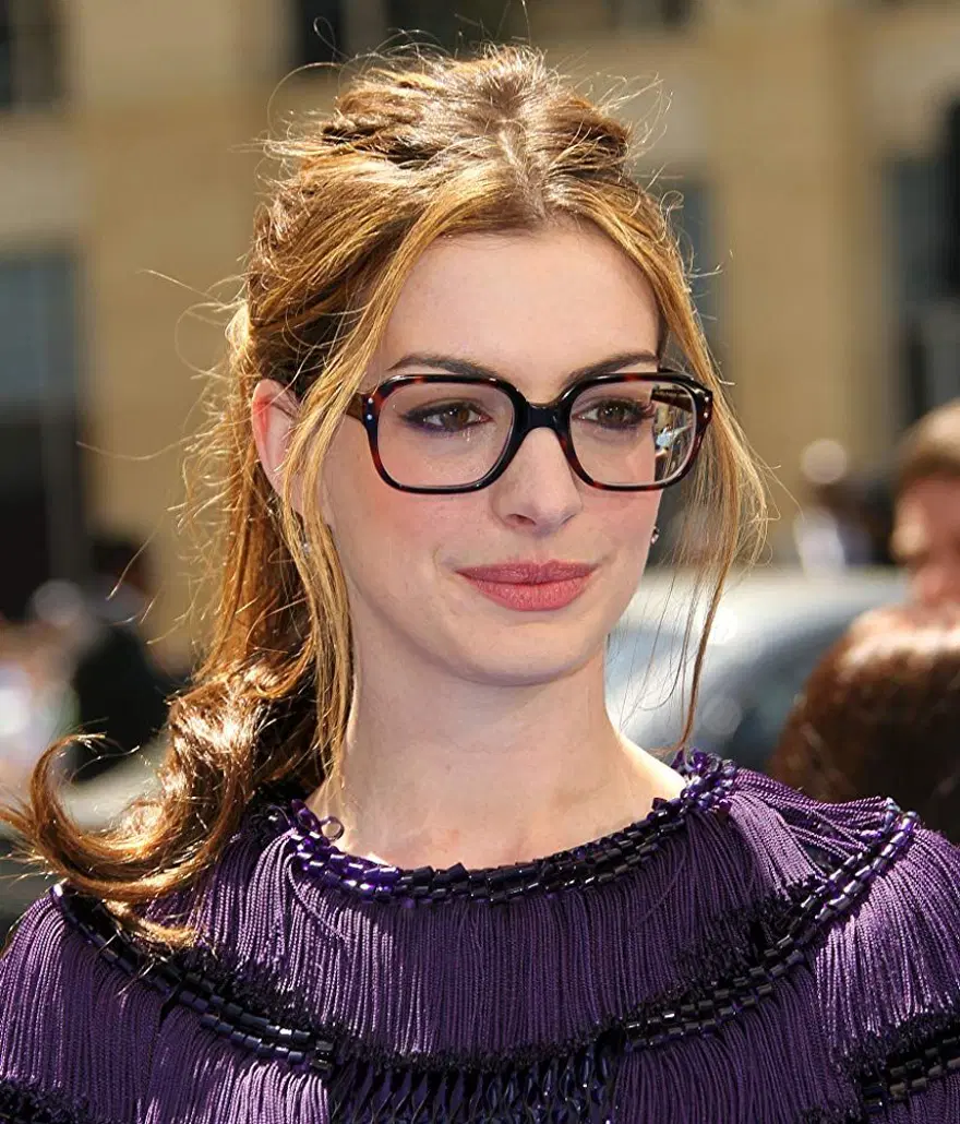 Lisede bile zirvedeydi: 40. yaşını kutlayan Anne Hathaway'in en iyi filmleri 19