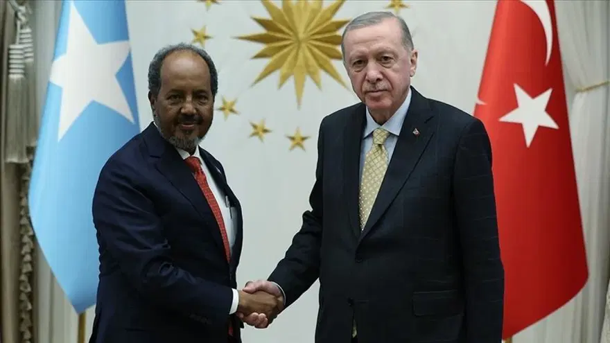Uluslararası krizlerin arabulucu ülkesi: Türkiye 15 Uluslararası krizlerin arabulucu ülkesi: Türkiye 15