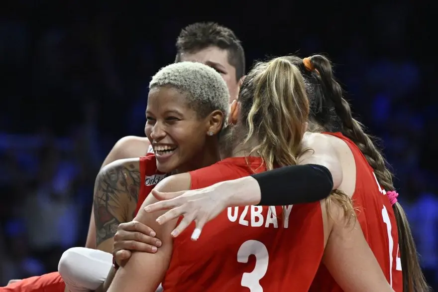 Filenin Sultanları finalde | Türkiye-Sırbistan voleybol final maçı ne zaman, saat kaçta, hangi kanalda 11