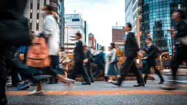 Tokyo'da nüfus tedbirleri: Mesai 4 güne indirildi