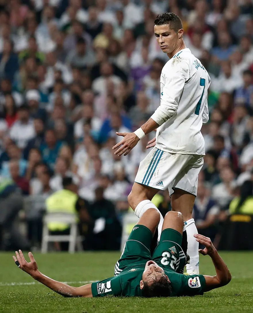 Real Madrid ligde ilk yenilgisini aldı 7