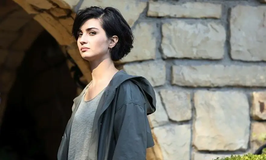 Tuba Büyüküstün, Sefirin Kızı, Tuba Büyüküstün kimdir, 19