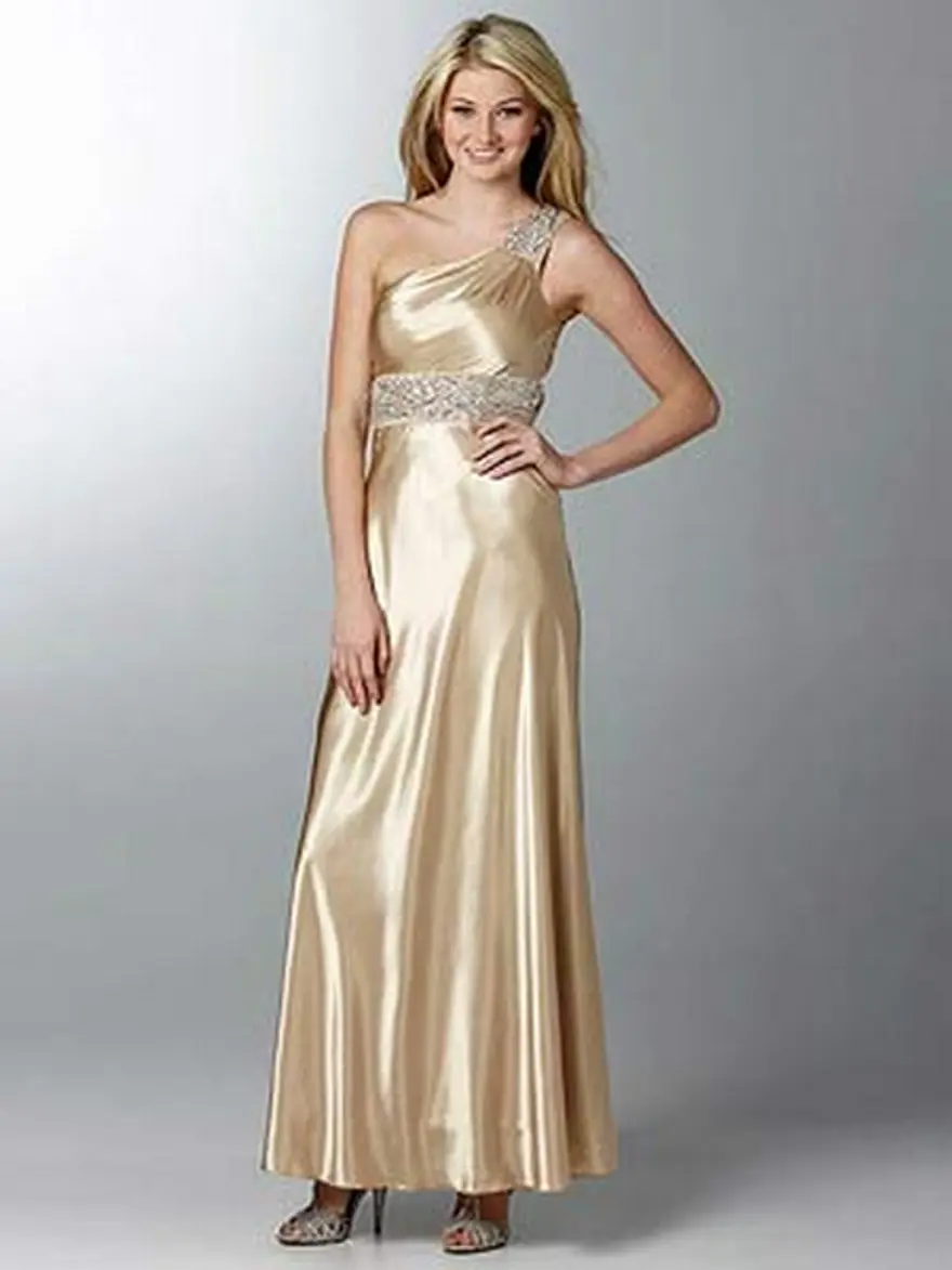 Yeni sezonda mezuniyet elbiseleri 19