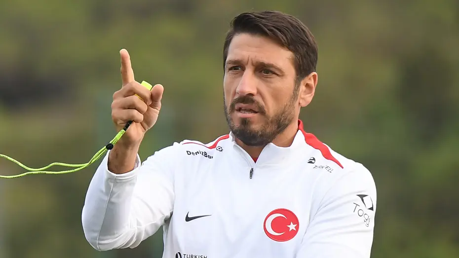 U21 Milli Takım Teknik Direktörü Egemen Korkmaz, Hırvatistan maçında fenalaştı