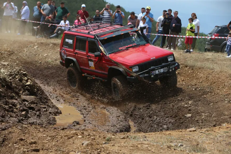 Yaylada off-road yarışlarına yoğun ilgi 10 Yaylada off-road yarışlarına yoğun ilgi 10