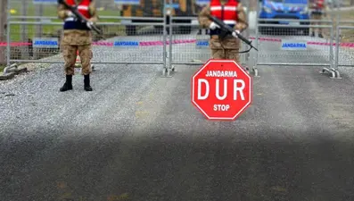 Hayır yemeği veren kişinin Covid-19 testi pozitif çıkınca köy karantinaya alındı