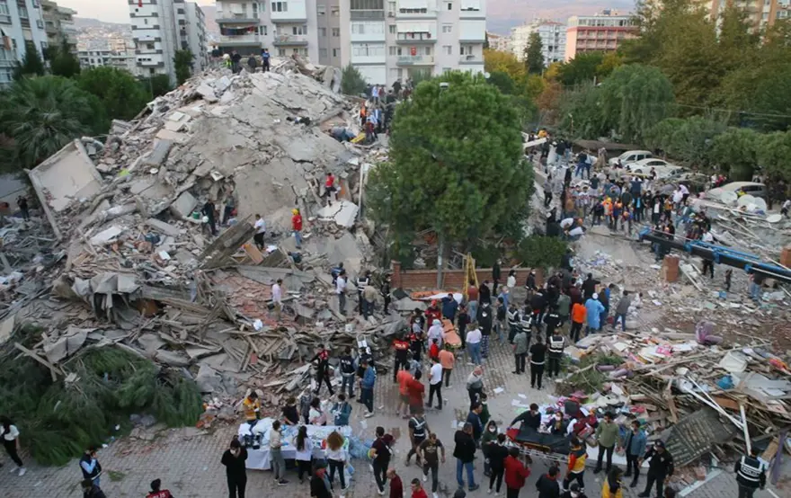 Burcu Biricik içini döktü: Kendimi amacını yitirmiş küçük bir sal gibi hissediyorum 2