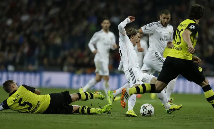 Real yarı finale göz kırptı 40 Real yarı finale göz kırptı 40