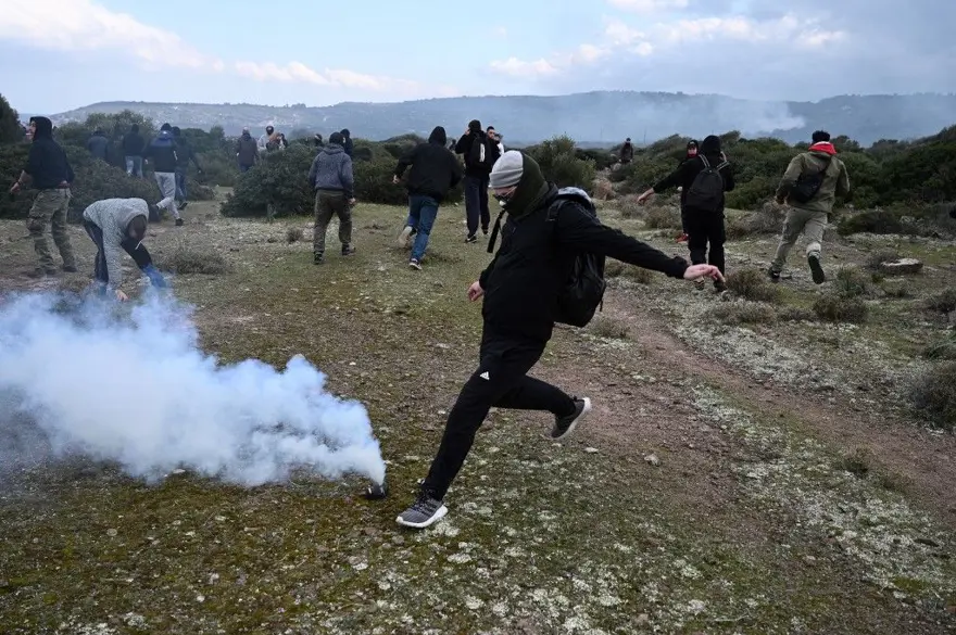 Yunan adalarını savaş alanına çevirdiler 19