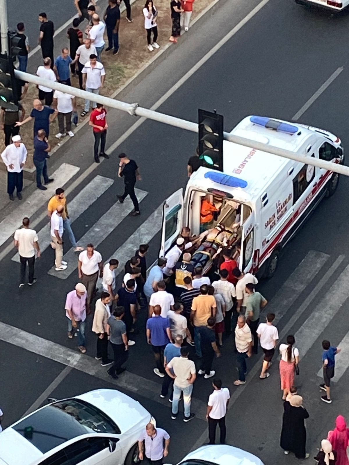 Mardin'de çarpışan iki motosikletin sürücüleri yaralandı