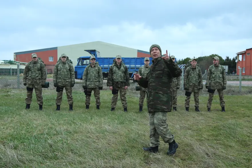 'Söz' dizisi oyuncuları askeri eğitim aldı 'Söz' dizisi oyuncuları askeri eğitim aldı